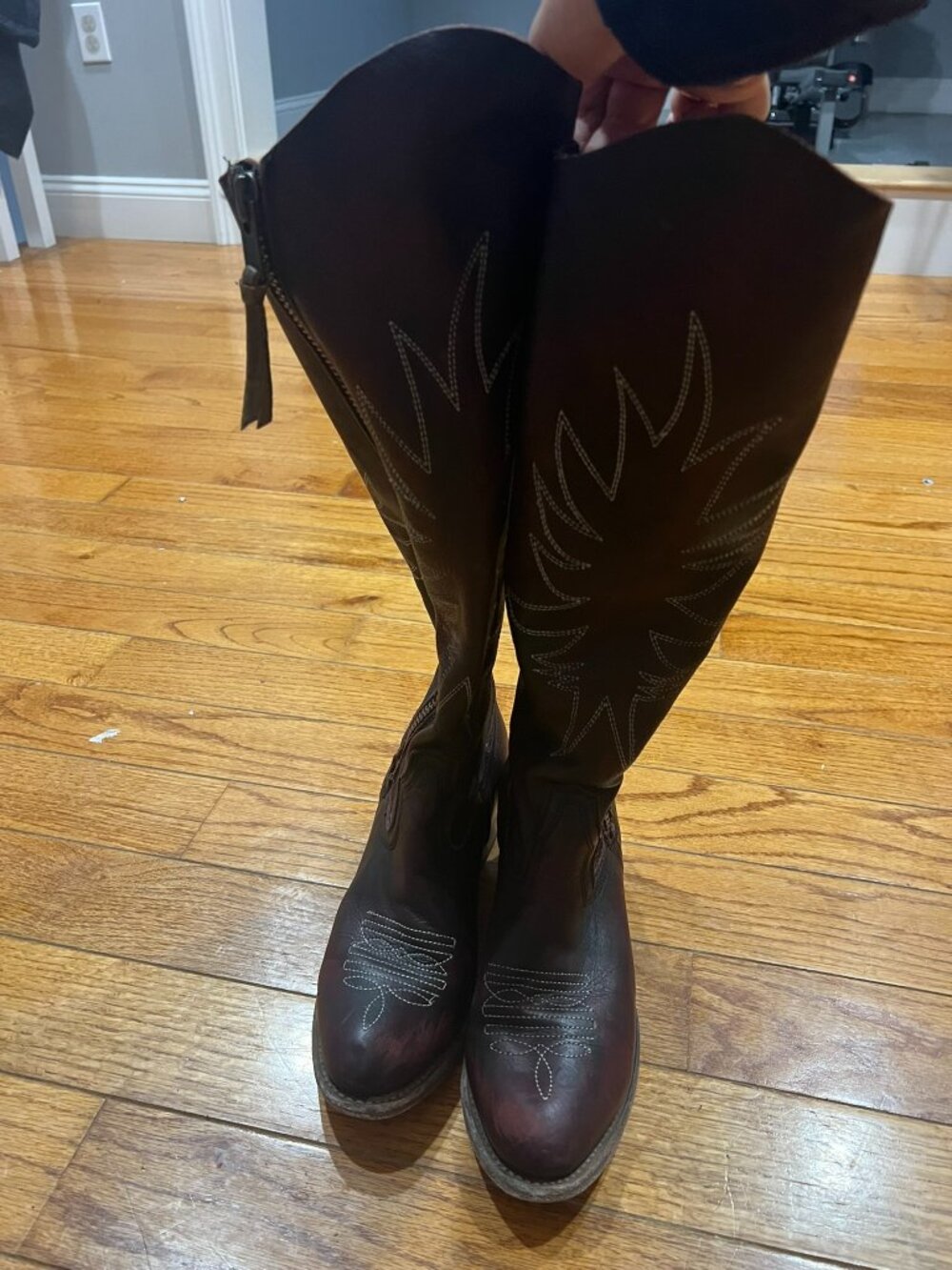 Freebird Whisper dark red leather boots, size 9
